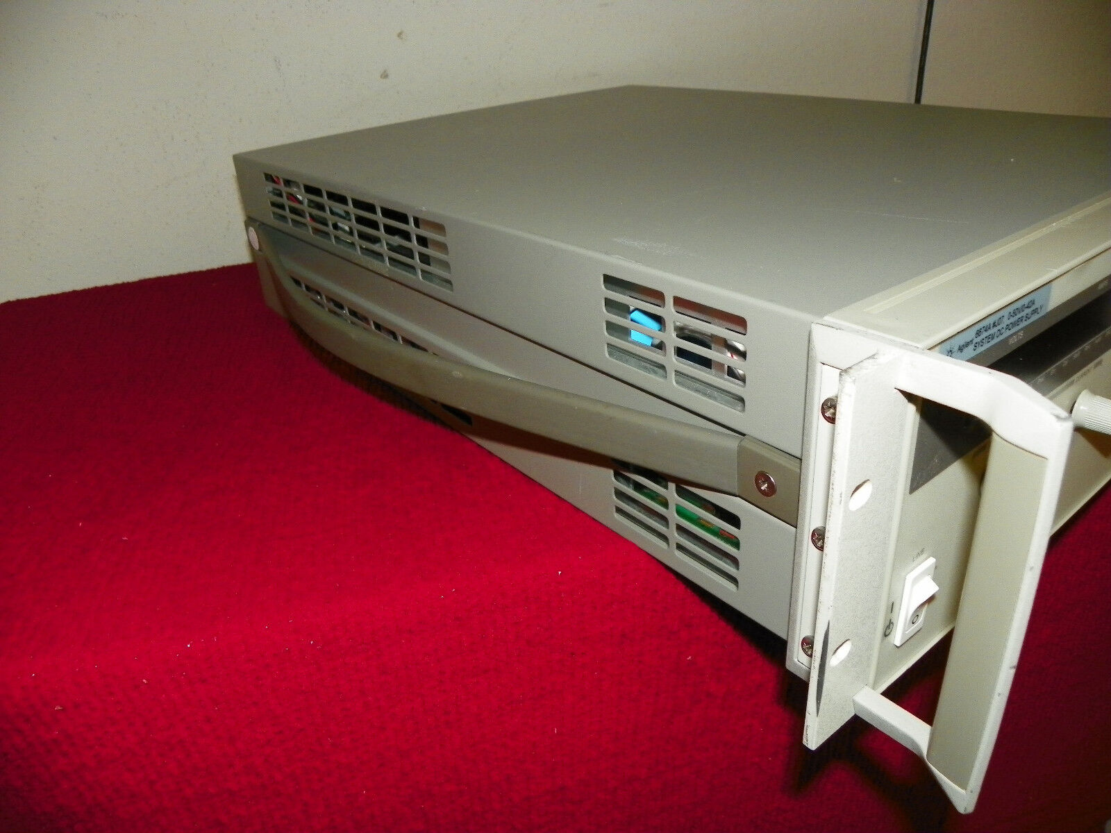 HP Agilent 6674A DC Power Supply, Opt J07 50V, 42A, 2000 Watts (4 in stock) HP Agilent 6674A DC Power Supply, Opt J07 50V, 42A, 2000 Watts (4 in stock)